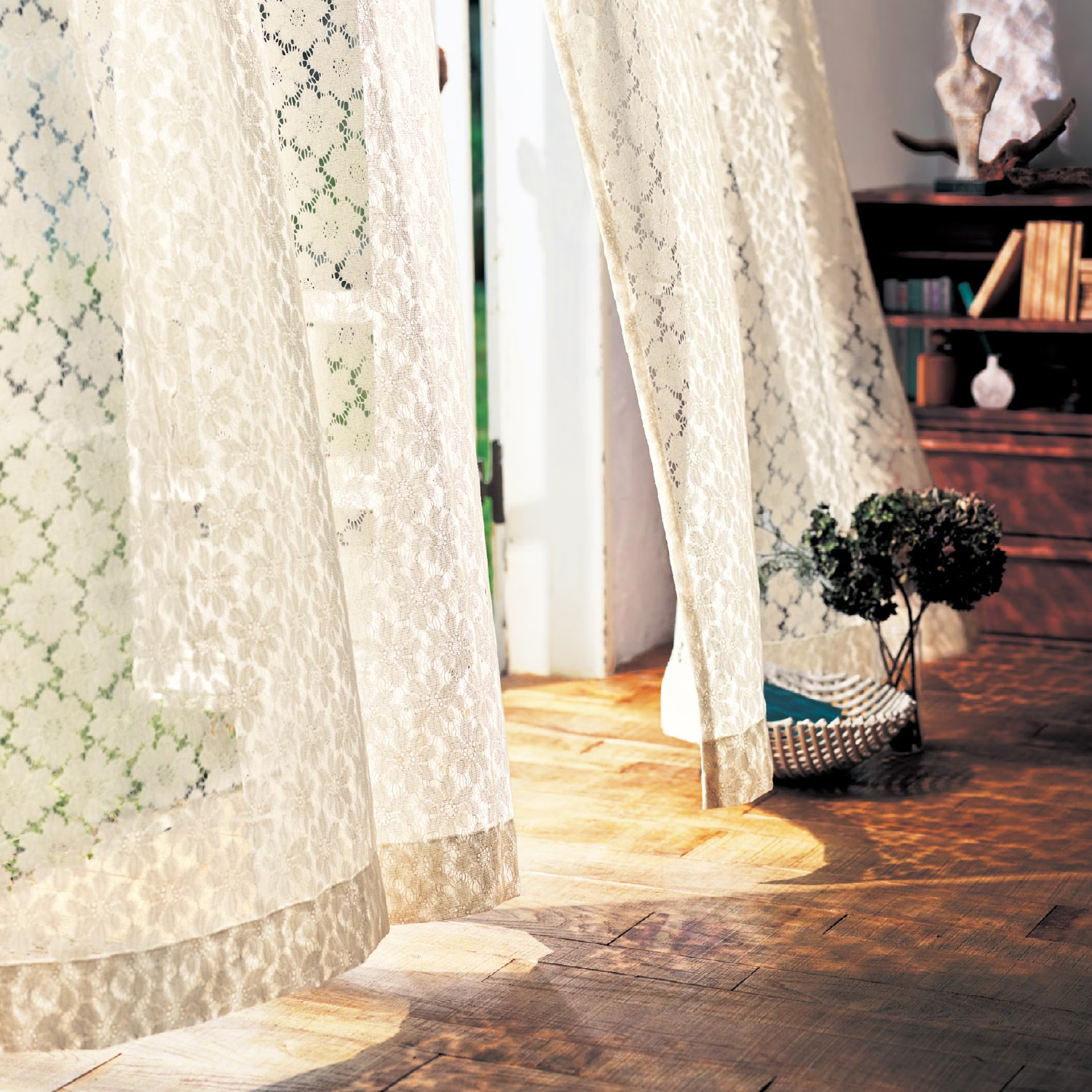 ���ԕ��̃��[�X�J�[�e���i�Q���g�j�g�p�V�[���P